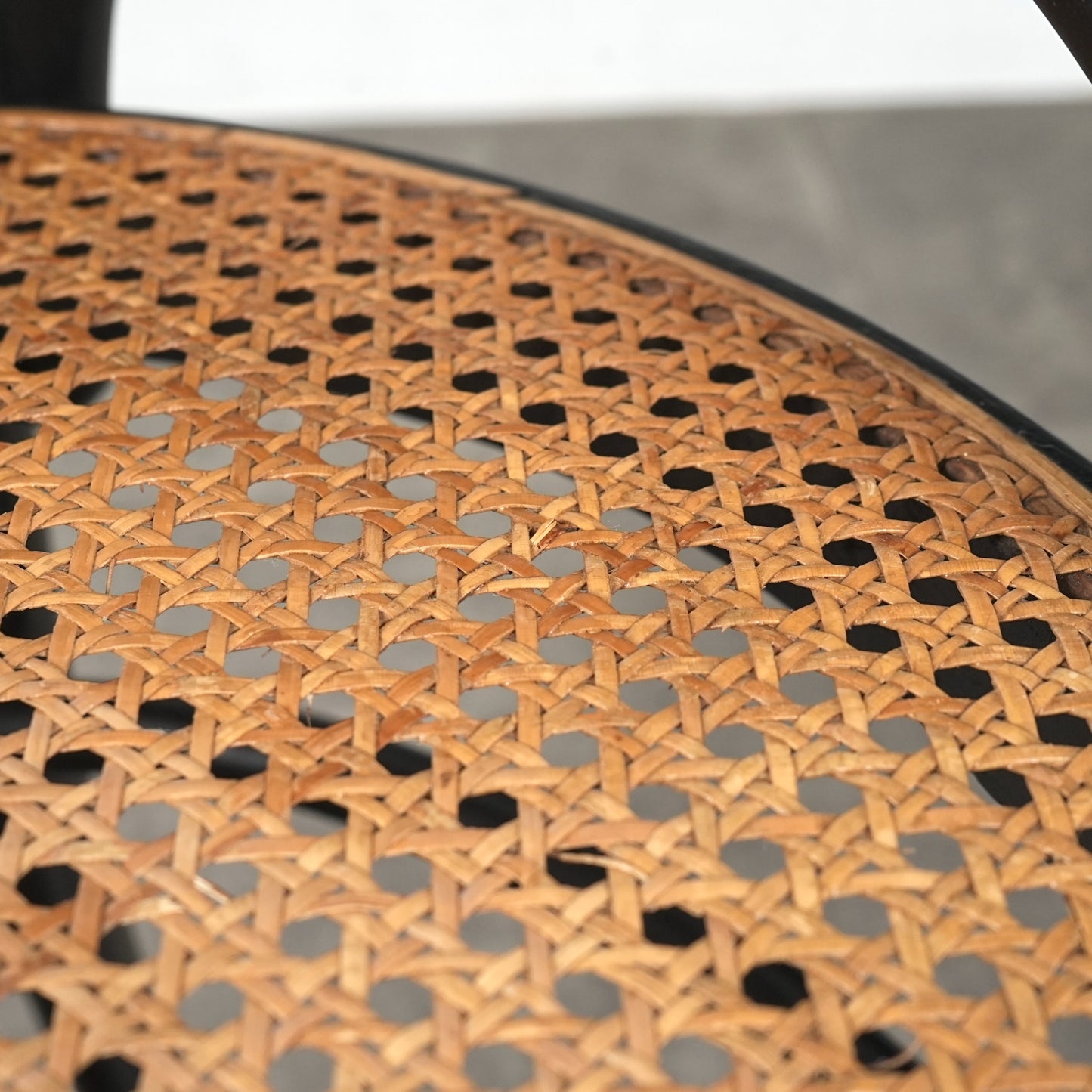【THONET】ヴィンテージ ベントウッドチェア "207R"