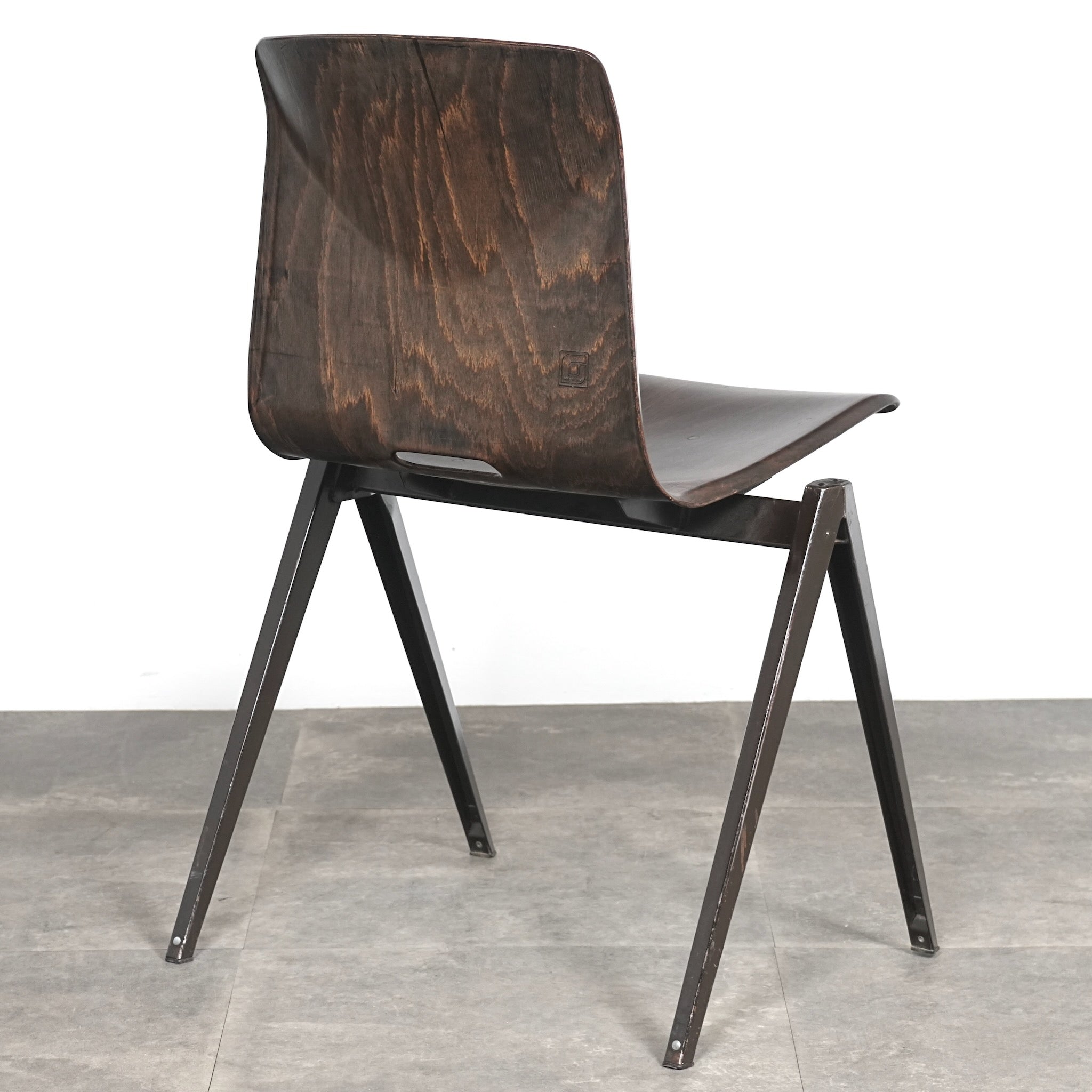 Galvanitas S22 Stacking Chair 二脚 [バラ売り可]