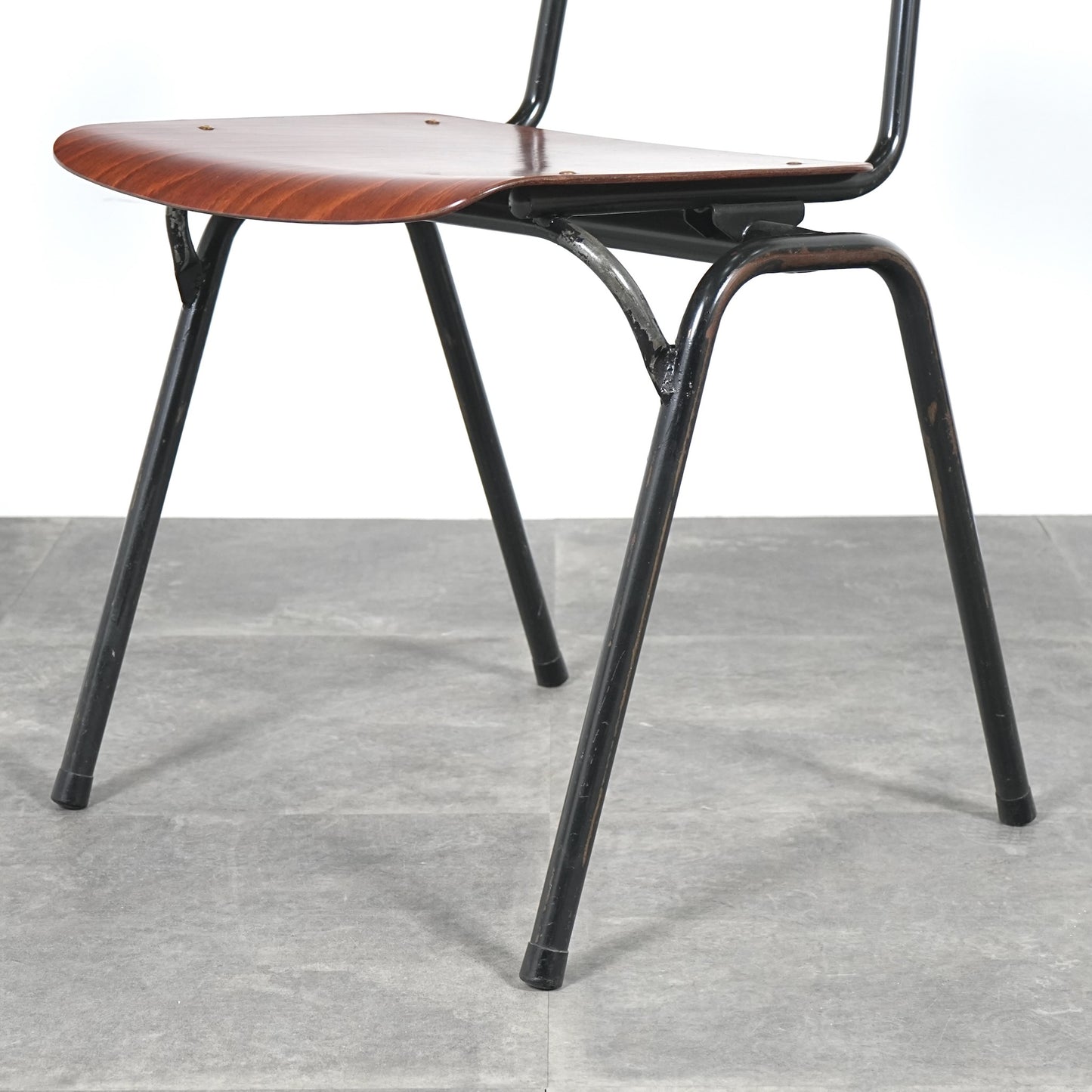オランダヴィンテージ インダストリアル スタッキングチェア