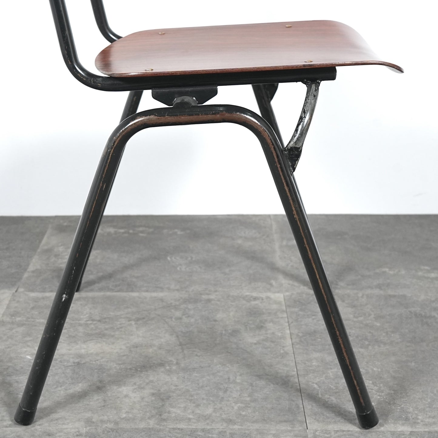 オランダヴィンテージ インダストリアル スタッキングチェア