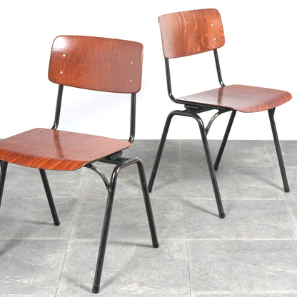 オランダヴィンテージ インダストリアル スタッキングチェア