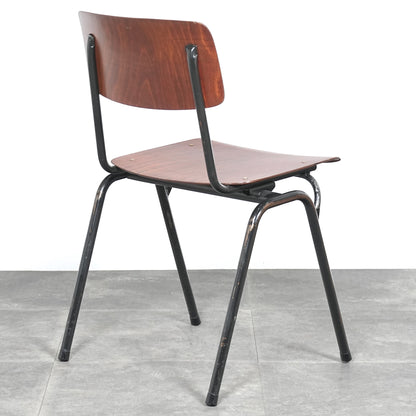 オランダヴィンテージ インダストリアル スタッキングチェア