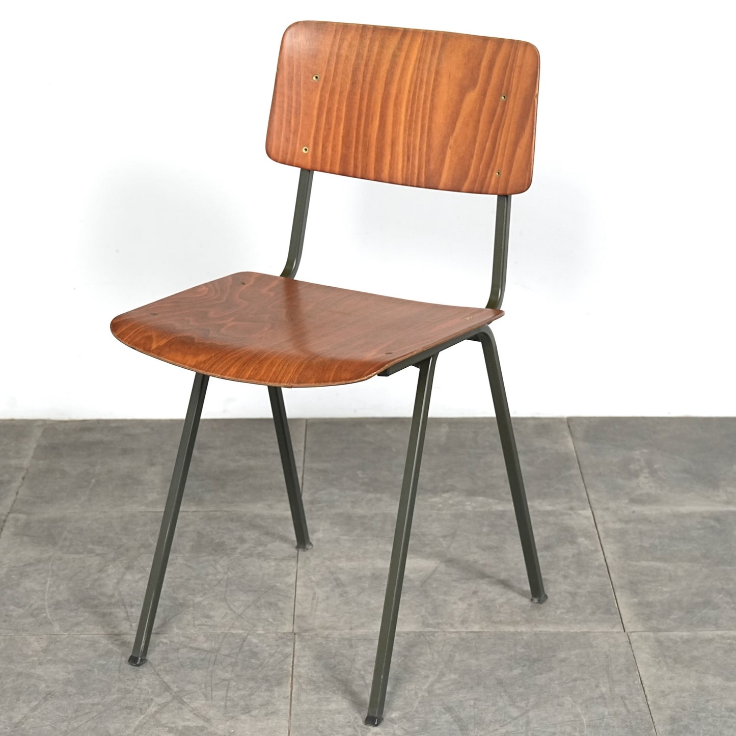 【Eromes】F6 インダストリアルチェア