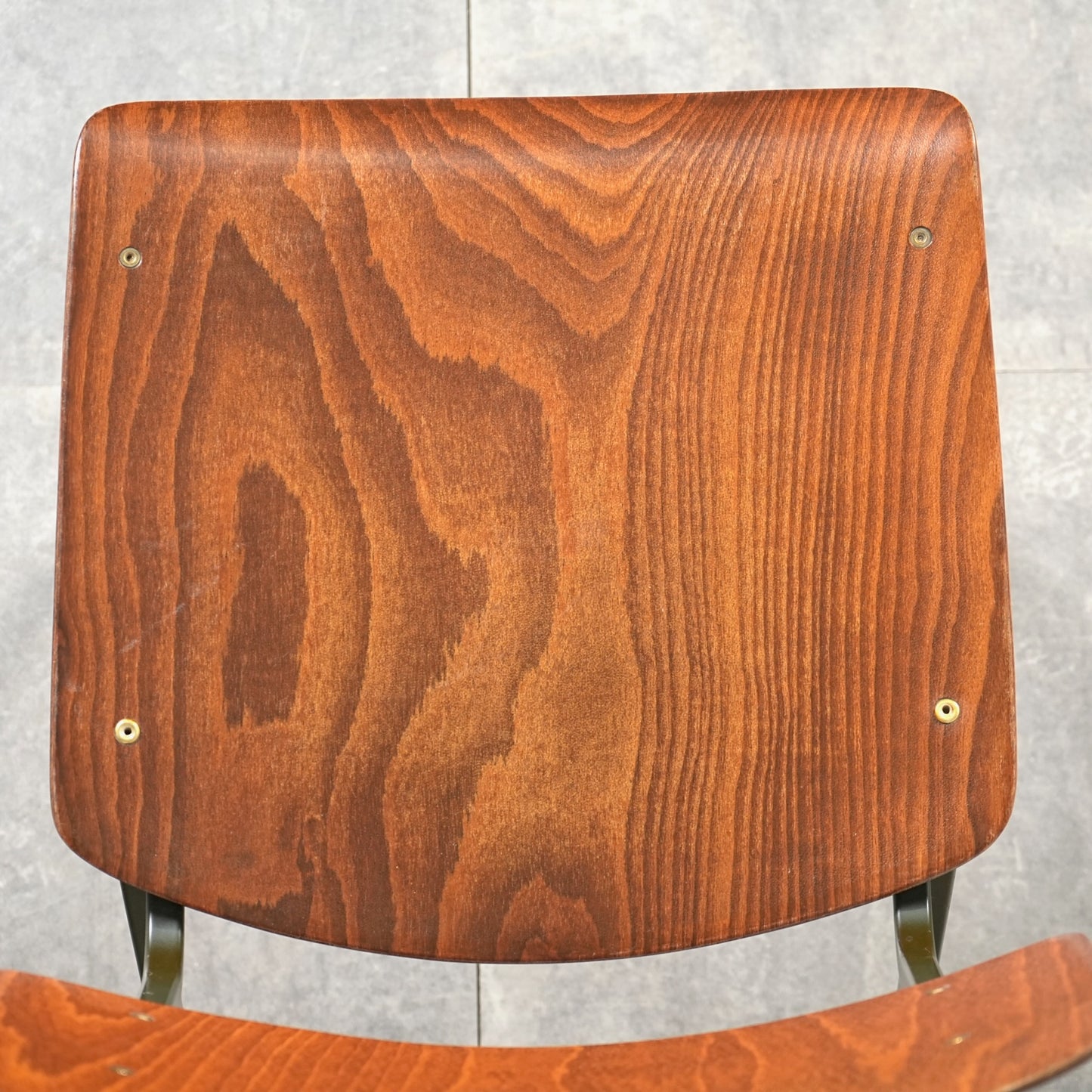 【Eromes】F6 インダストリアルチェア