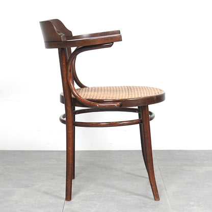 【THONET】ヴィンテージ ベントウッドチェア"No.233"
