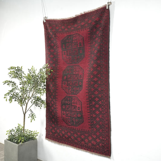 送料無料 ヴィンテージ ラグ(手織り/181cm×115.5cm)