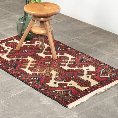 送料無料 ヴィンテージ ラグ(手織り/126cm×77cm)