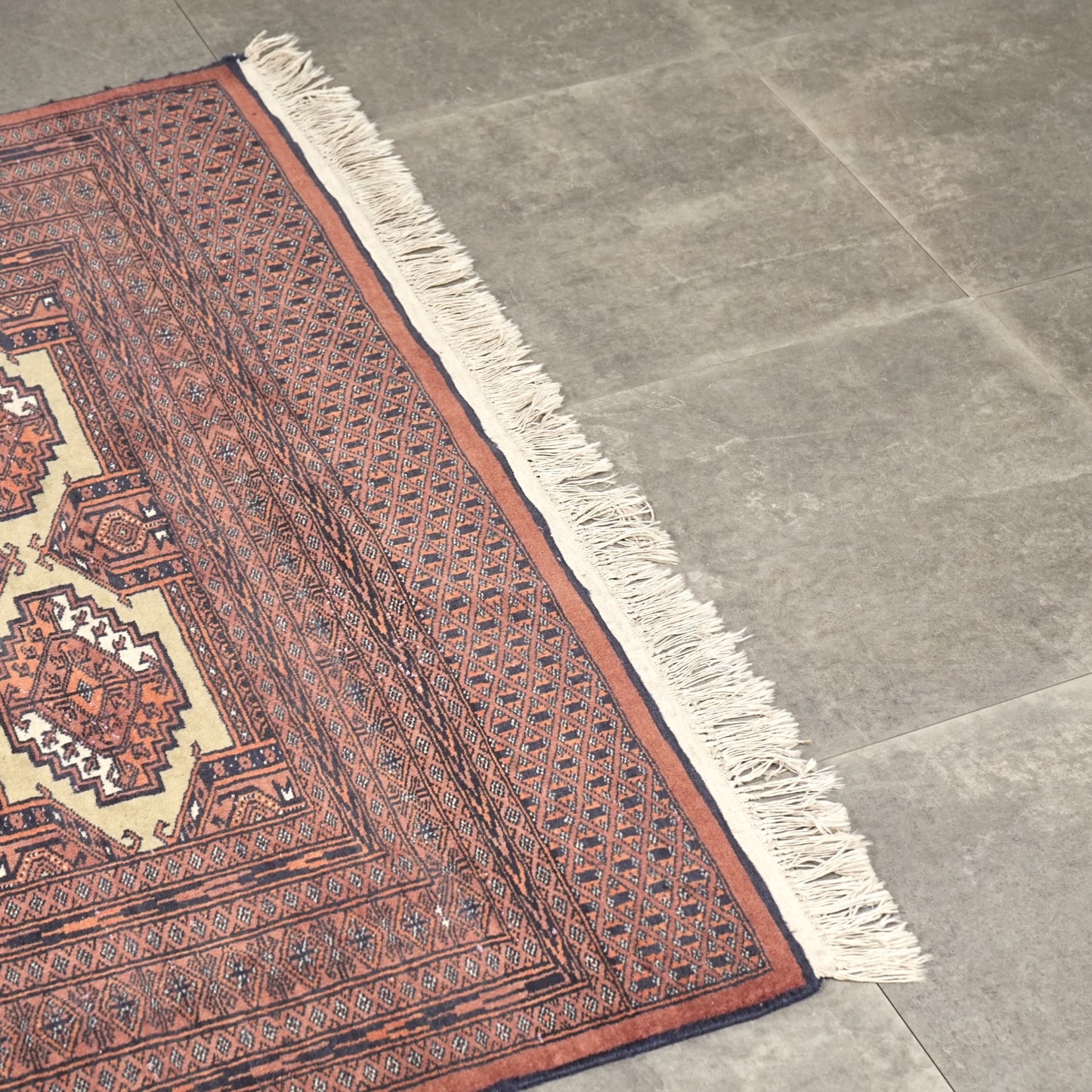送料無料 ヴィンテージ ラグ(手織り/204.5cm×126.5cm)