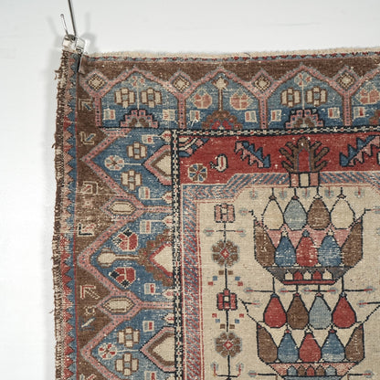 送料無料 ヴィンテージ ラグ(手織り/146.5cm×107cm)