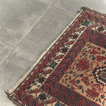 送料無料 ヴィンテージ ラグ(手織り/162cm×91cm)