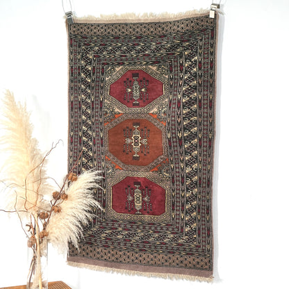 送料無料 ヴィンテージ ラグ(手織り/157cm×96cm)