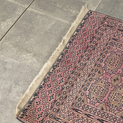 送料無料 ヴィンテージ ラグ(手織り/158cm×99cm)