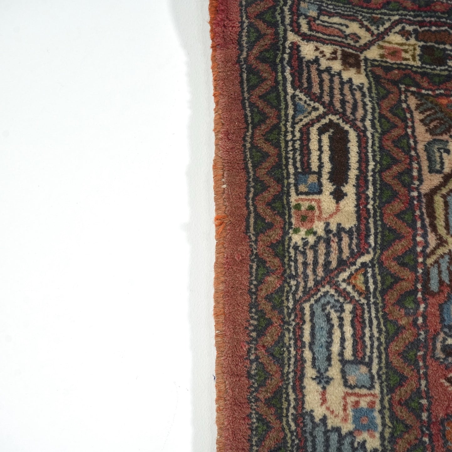 送料無料 ヴィンテージ ラグ(手織り/122cm×87.5cm)