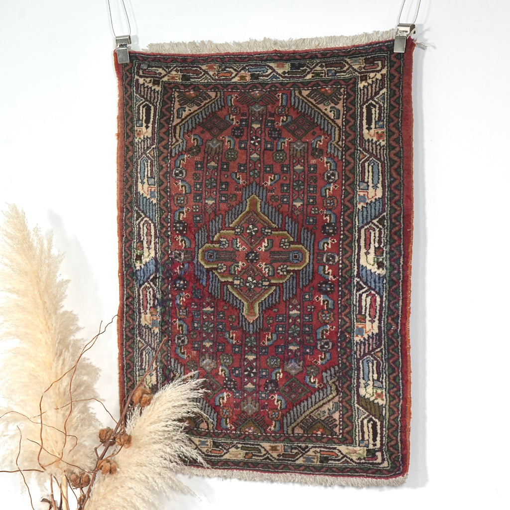 送料無料 ヴィンテージ ラグ(手織り/122cm×87.5cm)