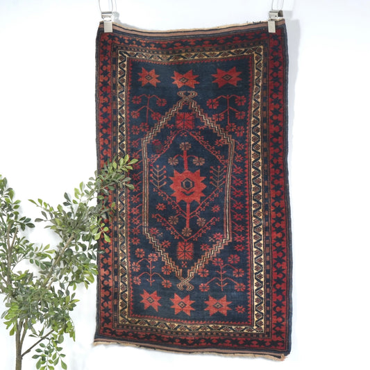 ヴィンテージ ラグ(手織り/124cm×79.5cm)