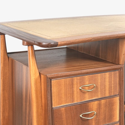 【STRONGBOW FURNITURE】ヴィンテージ デスク