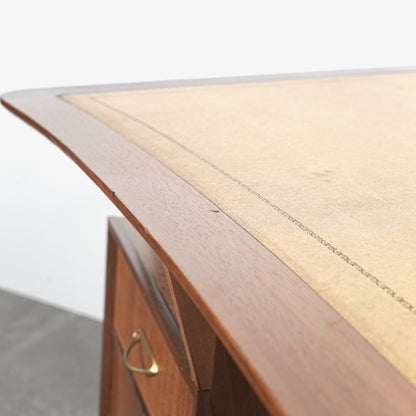 【STRONGBOW FURNITURE】ヴィンテージ デスク