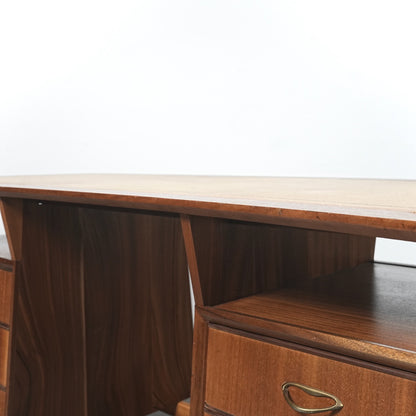 【STRONGBOW FURNITURE】ヴィンテージ デスク