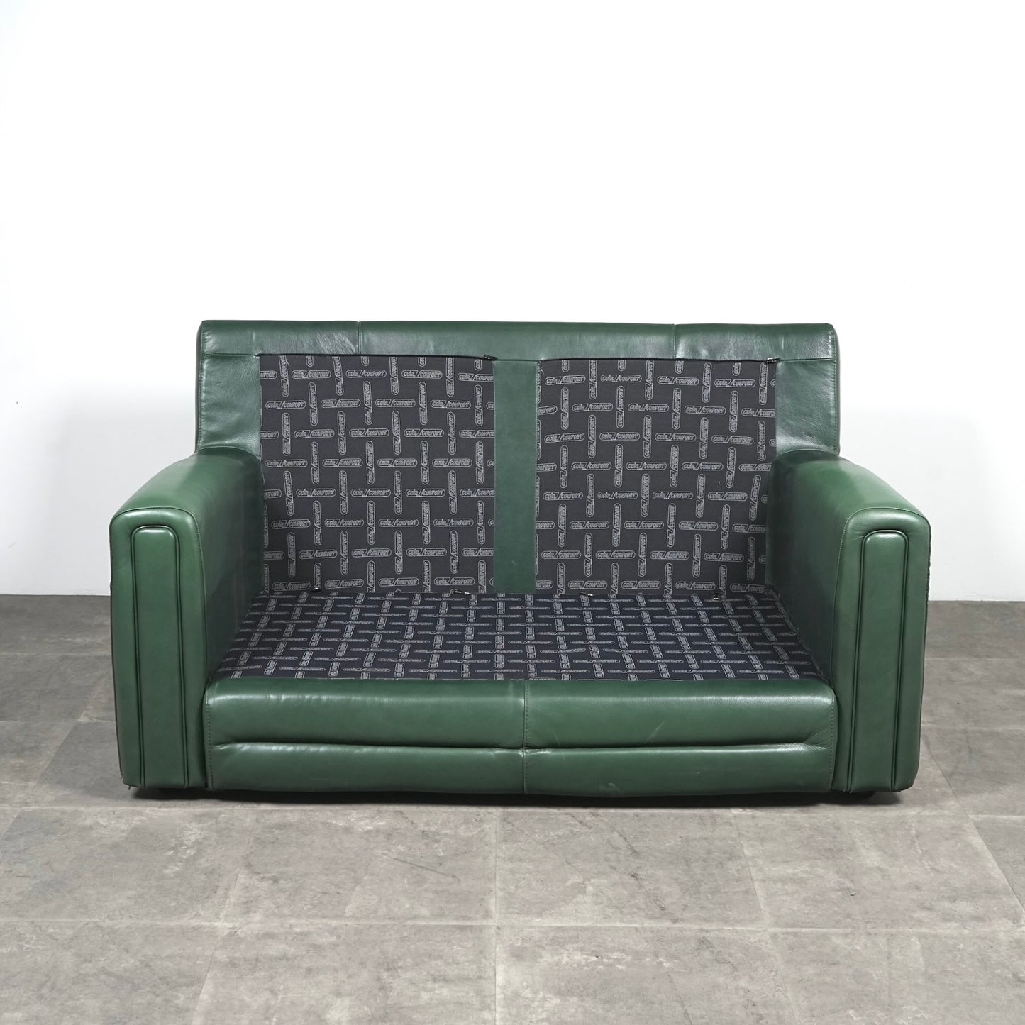 【CUIR CONFORT】ヴィンテージ レザーソファ
