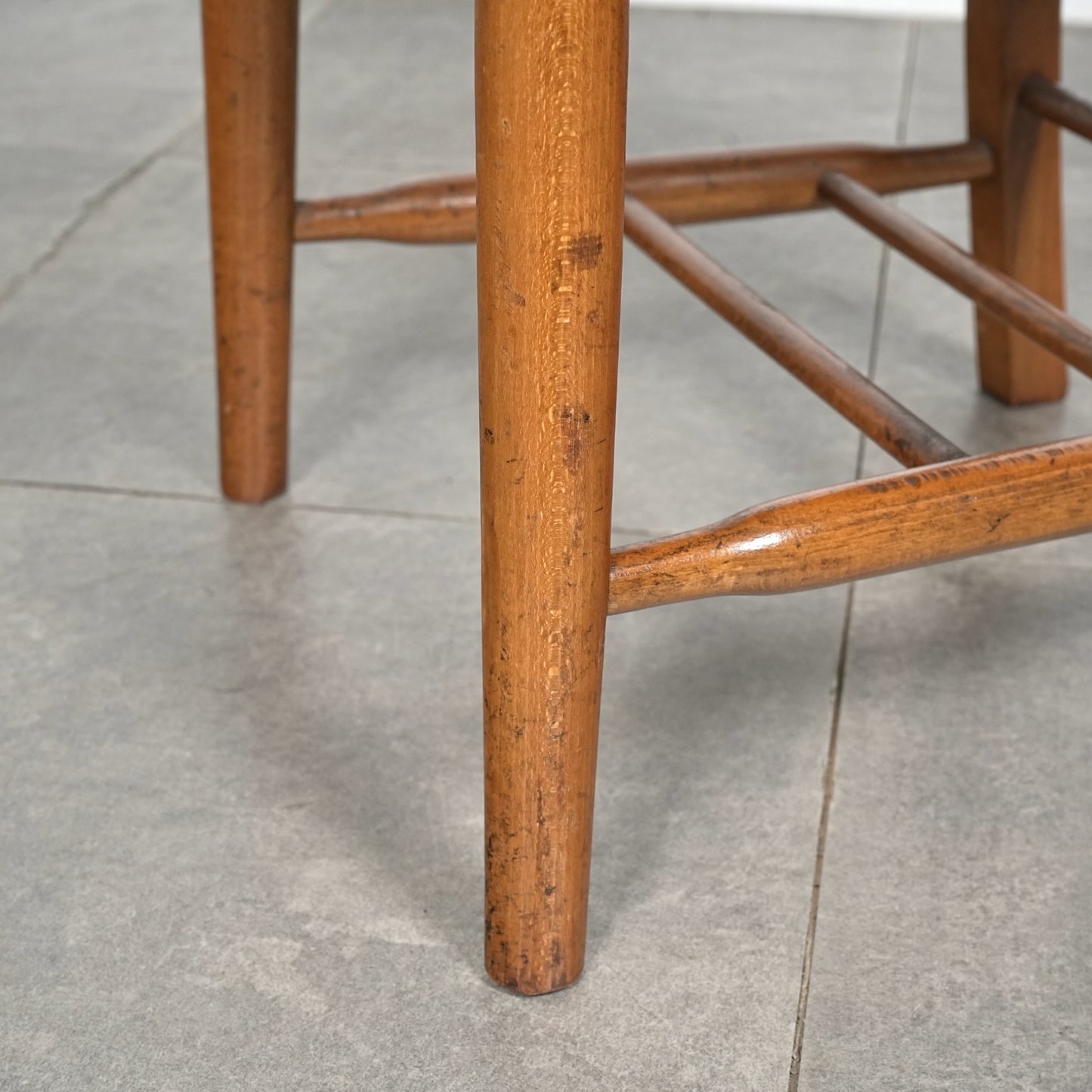 英国アンティーク チャーチチェア