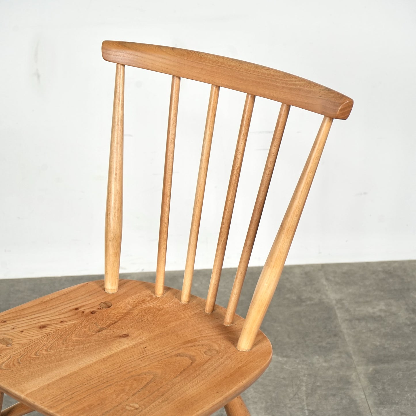【ERCOL】ヴィンテージ ファンバックチェア(メープル)