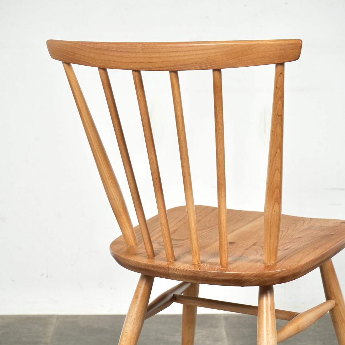 【ERCOL】ヴィンテージ ファンバックチェア(メープル)