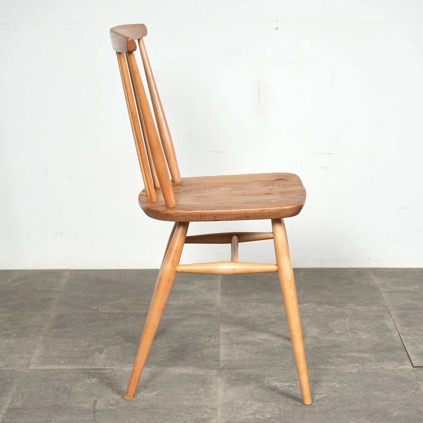 【ERCOL】ヴィンテージ ファンバックチェア(メープル)