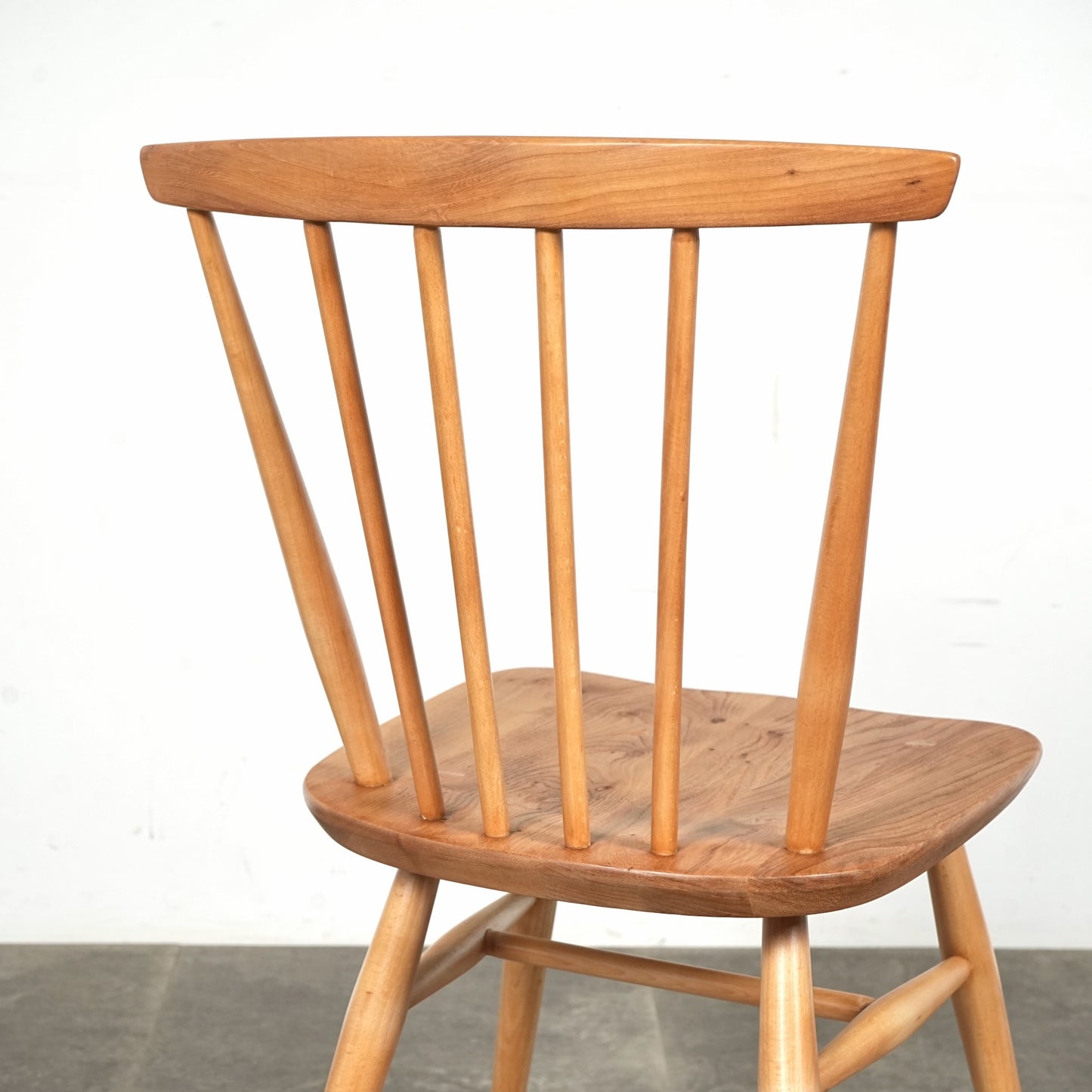 【ERCOL】ヴィンテージ ファンバックチェア(メープル)