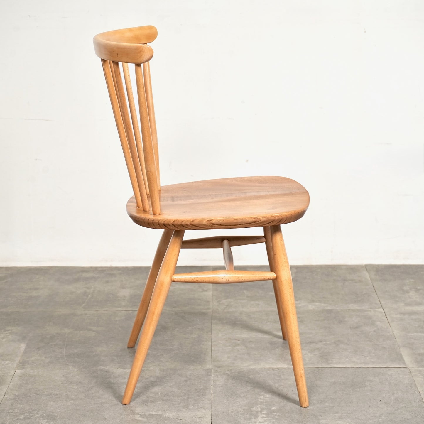 【ERCOL】ヴィンテージ ファンバックチェア(メープル)