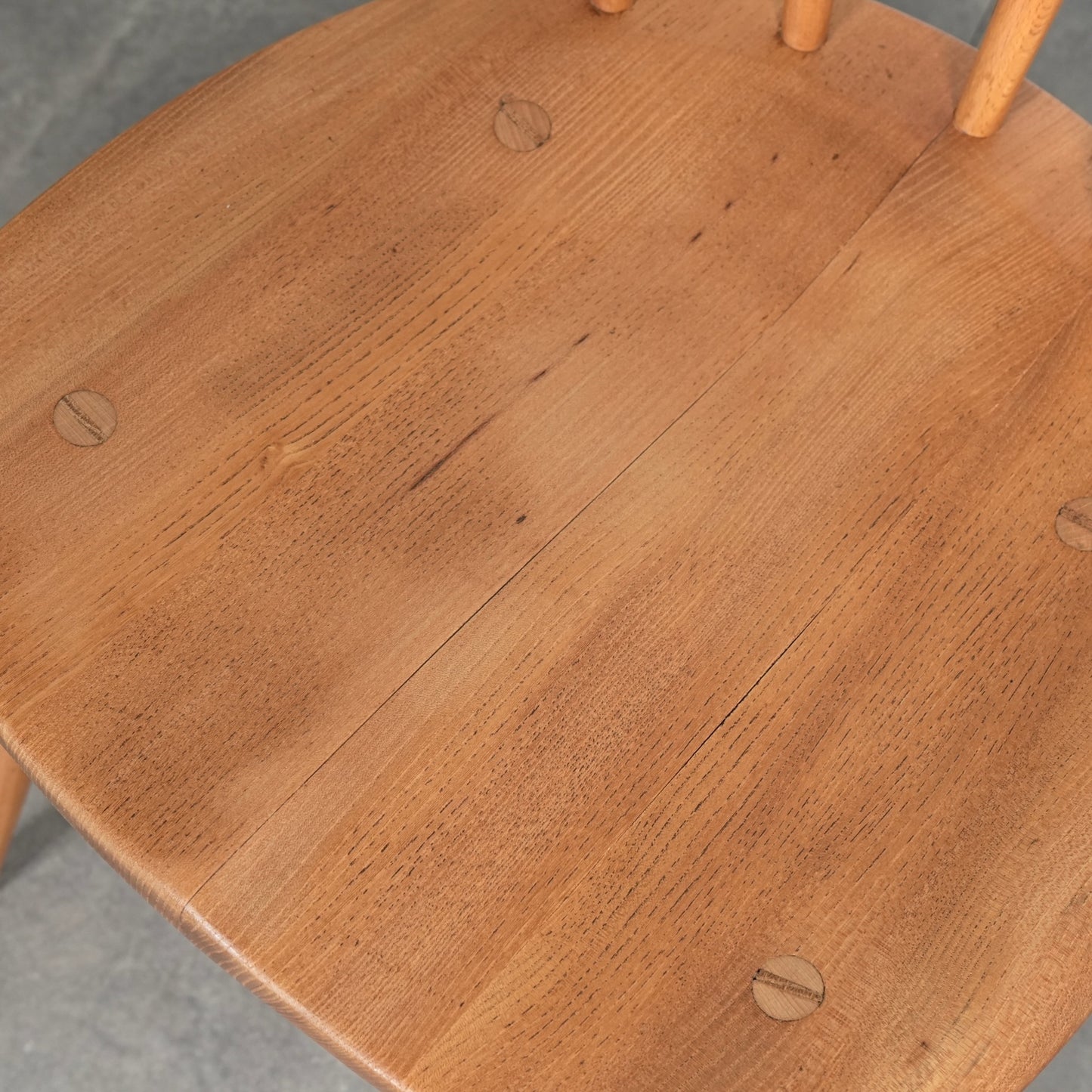 【ERCOL】ヴィンテージ ファンバックチェア(メープル)