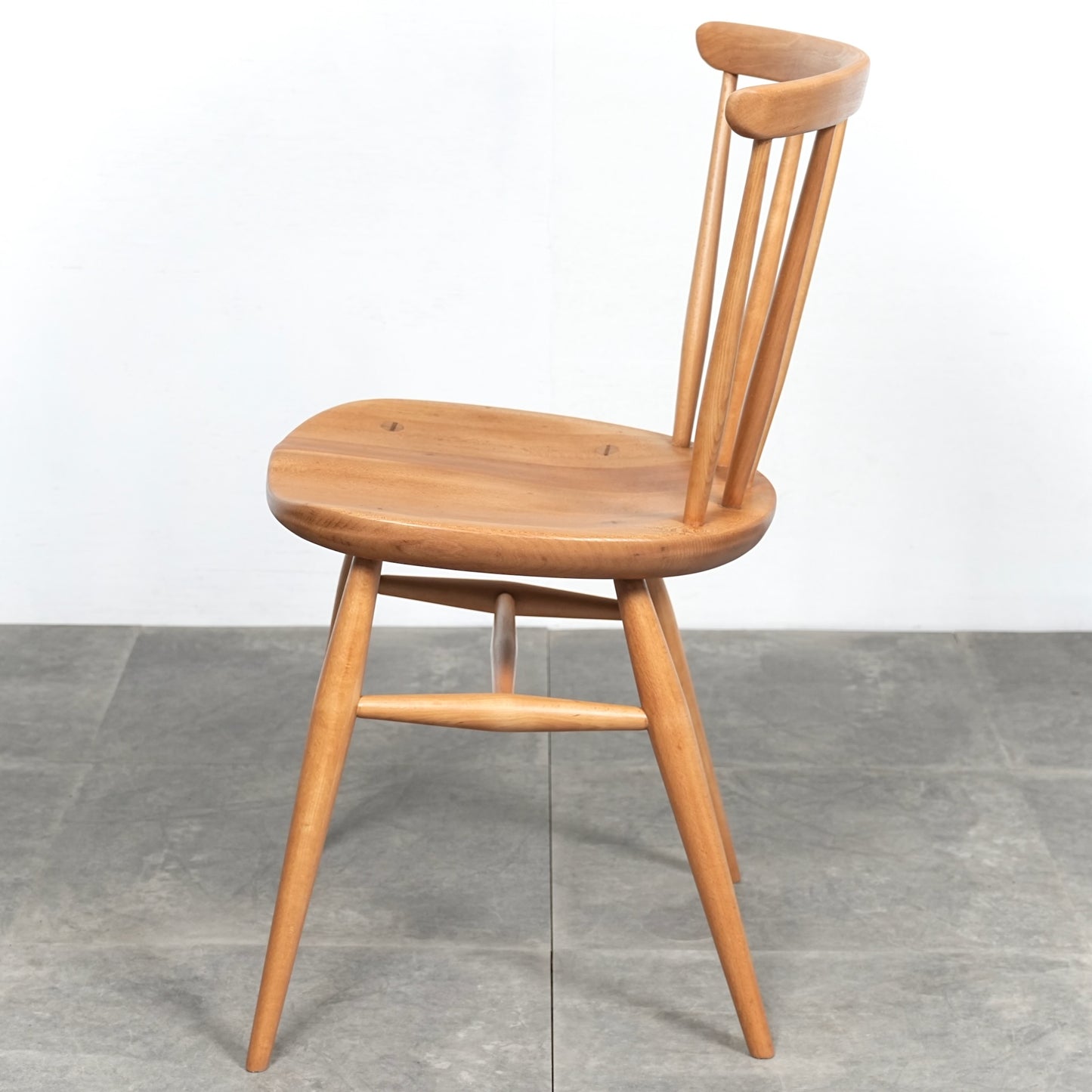 【ERCOL】ヴィンテージ ファンバックチェア(メープル)