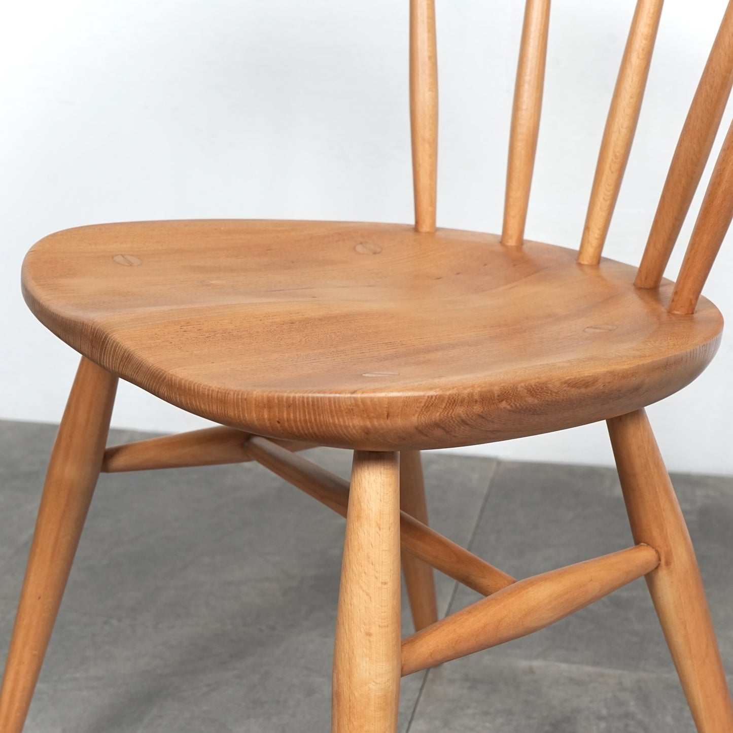 【ERCOL】ヴィンテージ ファンバックチェア(メープル)