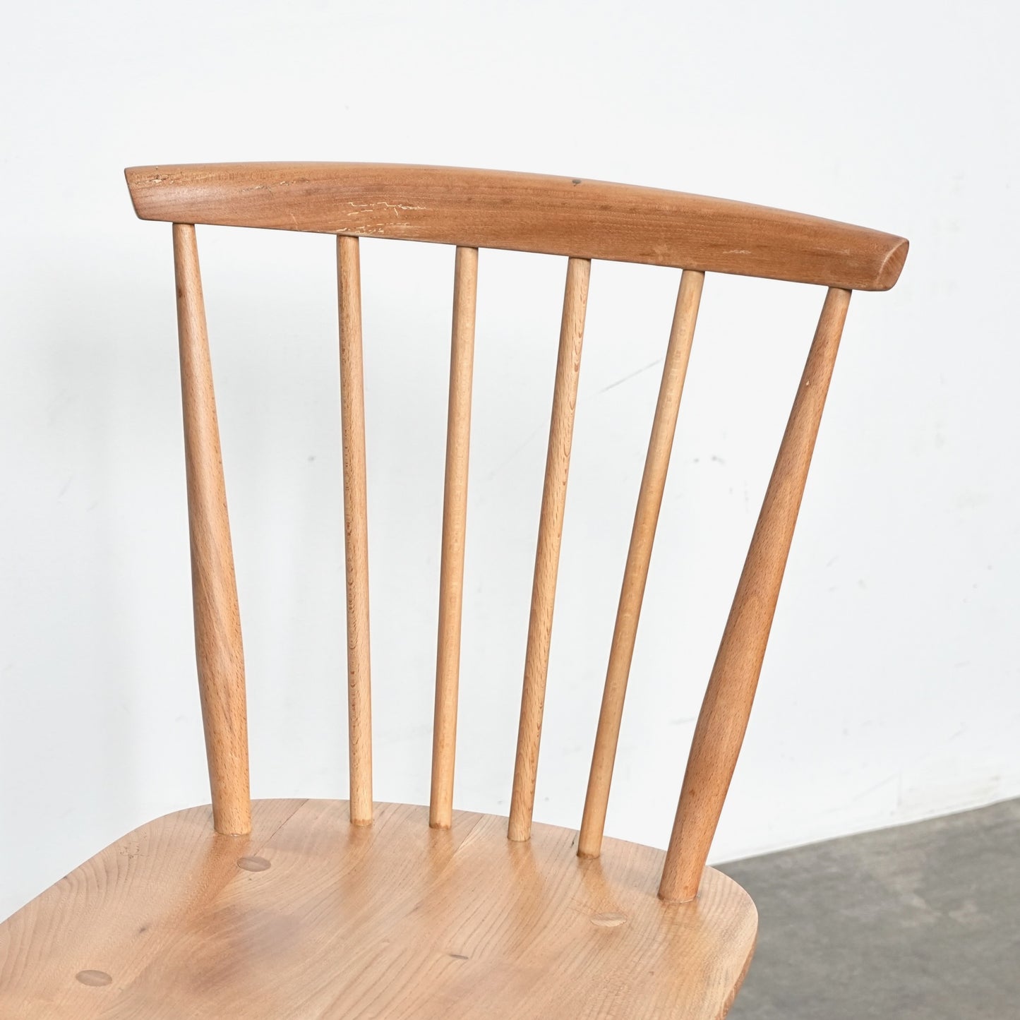 【ERCOL】ヴィンテージ ファンバックチェア(メープル)
