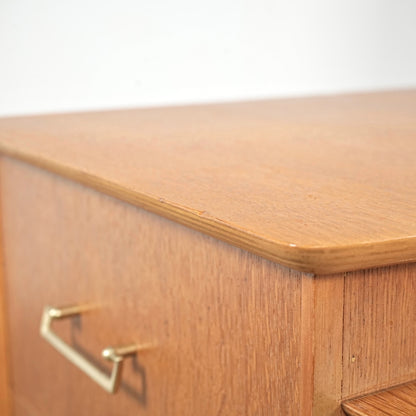 【Limelight furniture】ヴィンテージ キャビネット