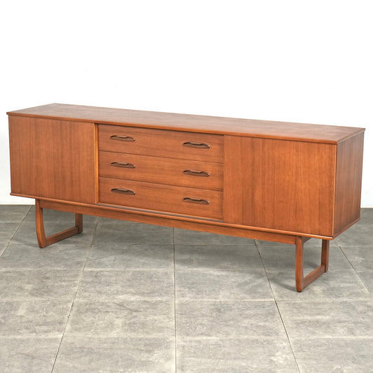 イギリスヴィンテージ サイドボード