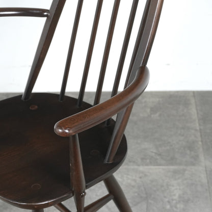 【ERCOL】ヴィンテージ クエーカー アームチェア(オールドコロニアル)