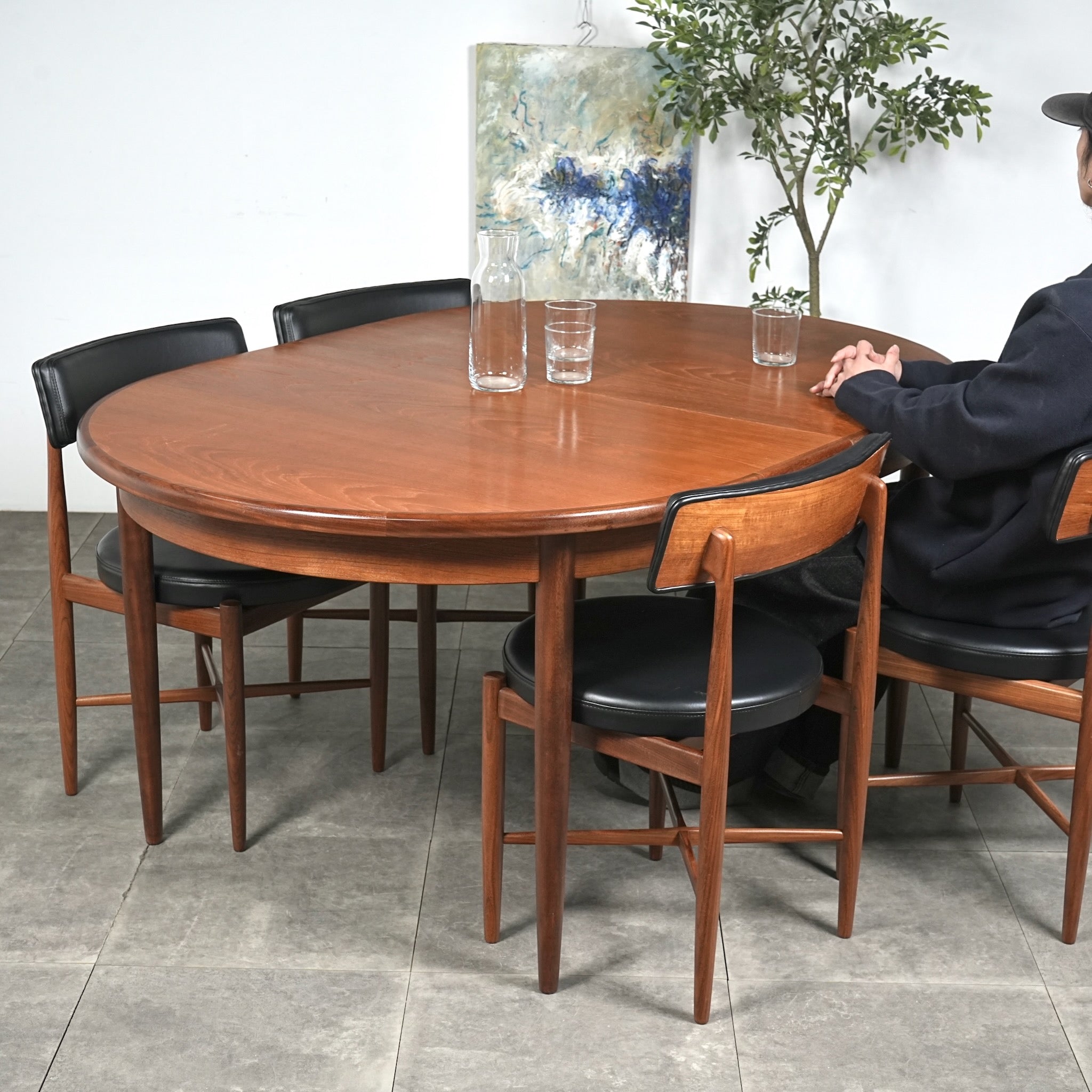 TABLE & DESK – TIME HYPE