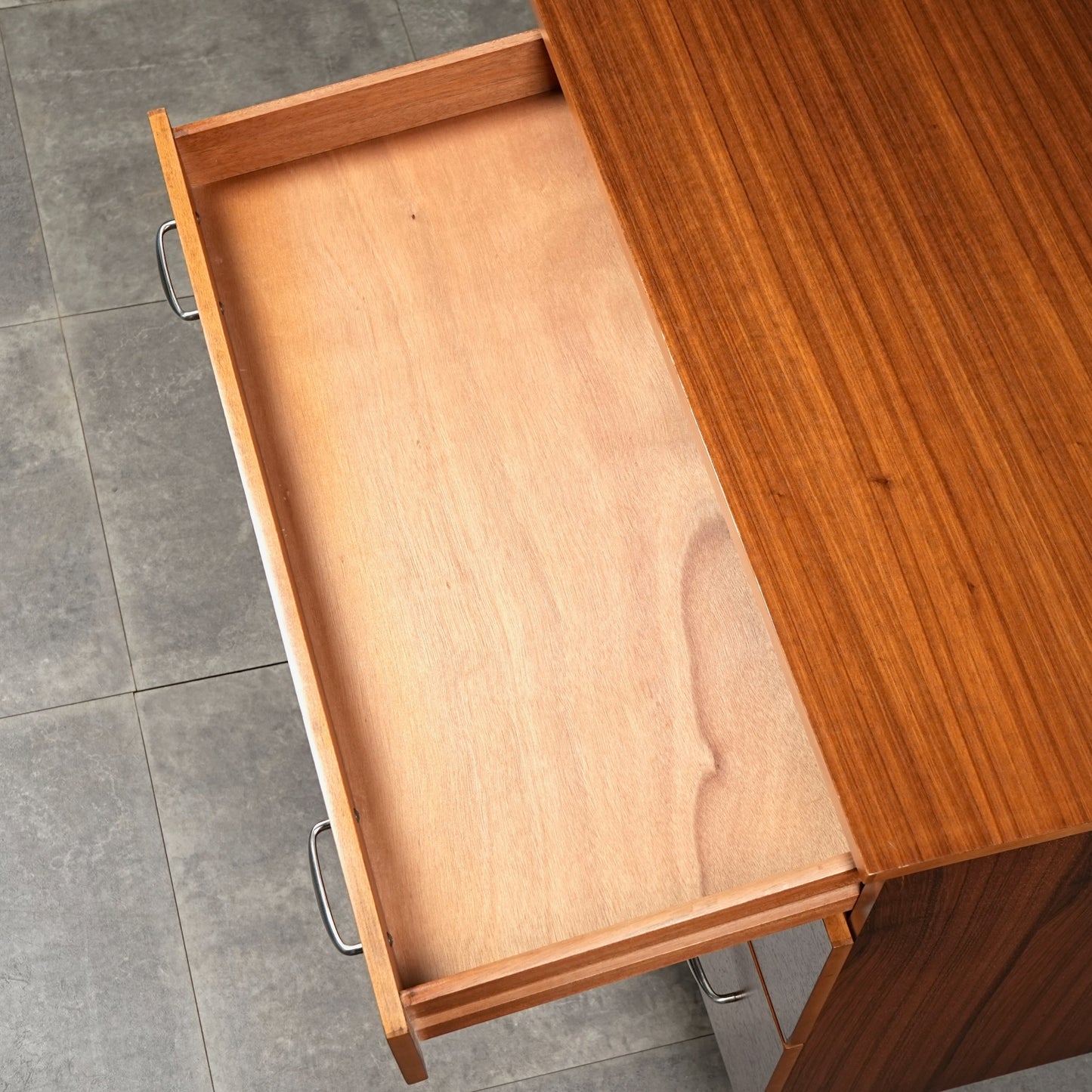 【Stag Furniture】ヴィンテージ チェスト