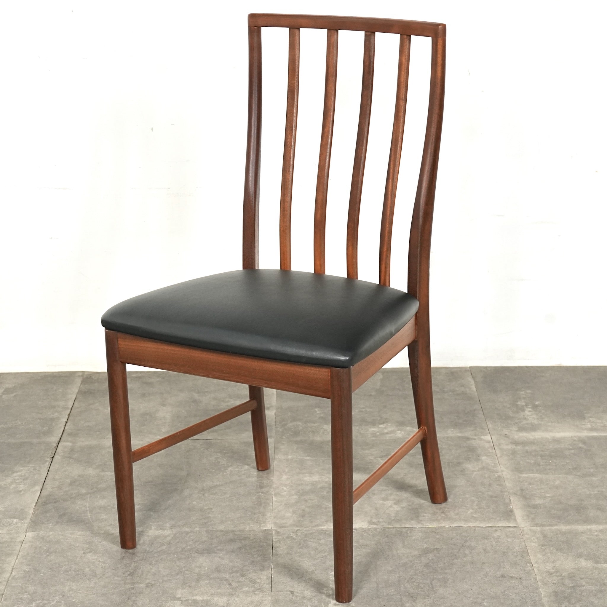 CHAIR & SOFA – TIME HYPE
