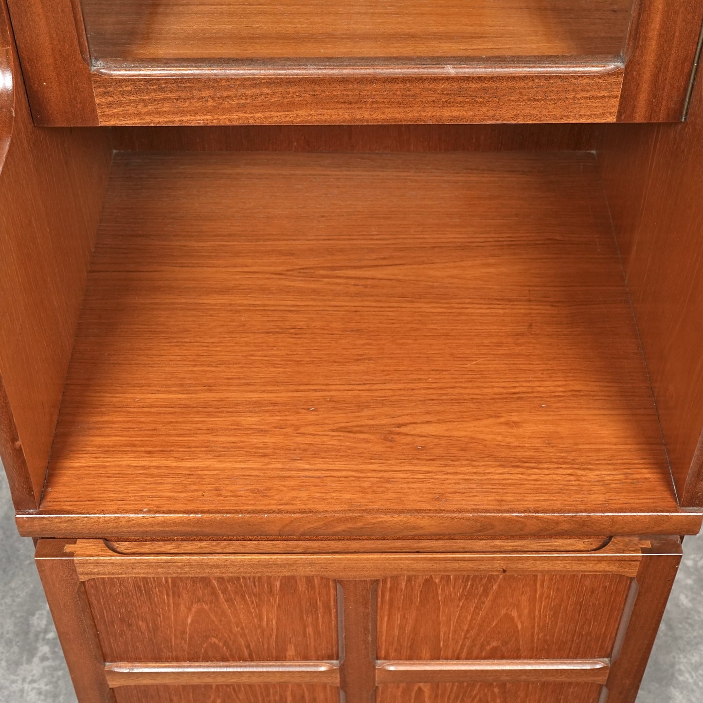 【NATHAN】ヴィンテージ キャビネット