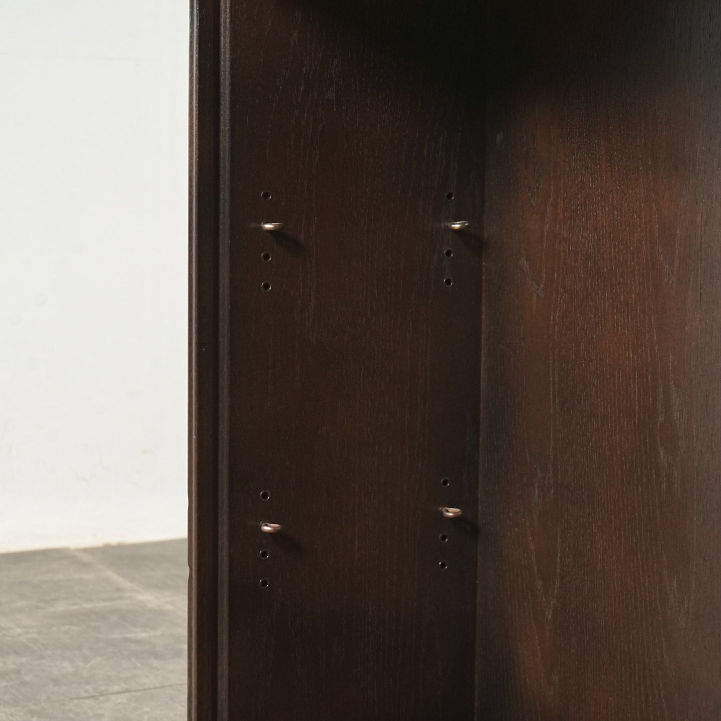 【ERCOL】ヴィンテージ ガラスキャビネット(オールドコロニアル)