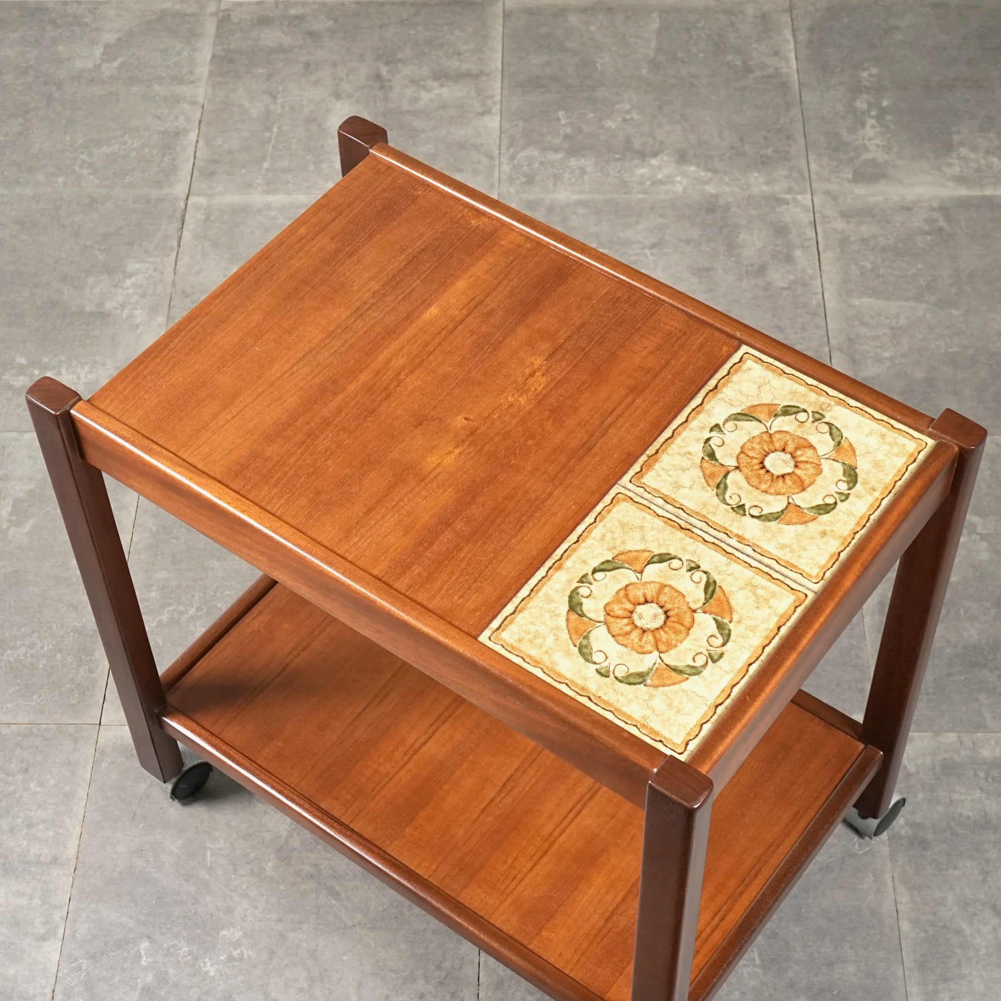 NATHAN】ヴィンテージ トロリー(ワゴン) – TIME HYPE