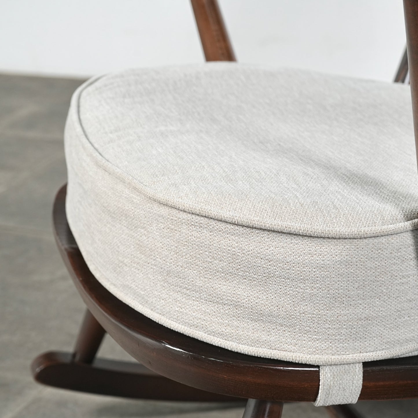 【ERCOL】ヴィンテージ ロッキングチェア【張替済】