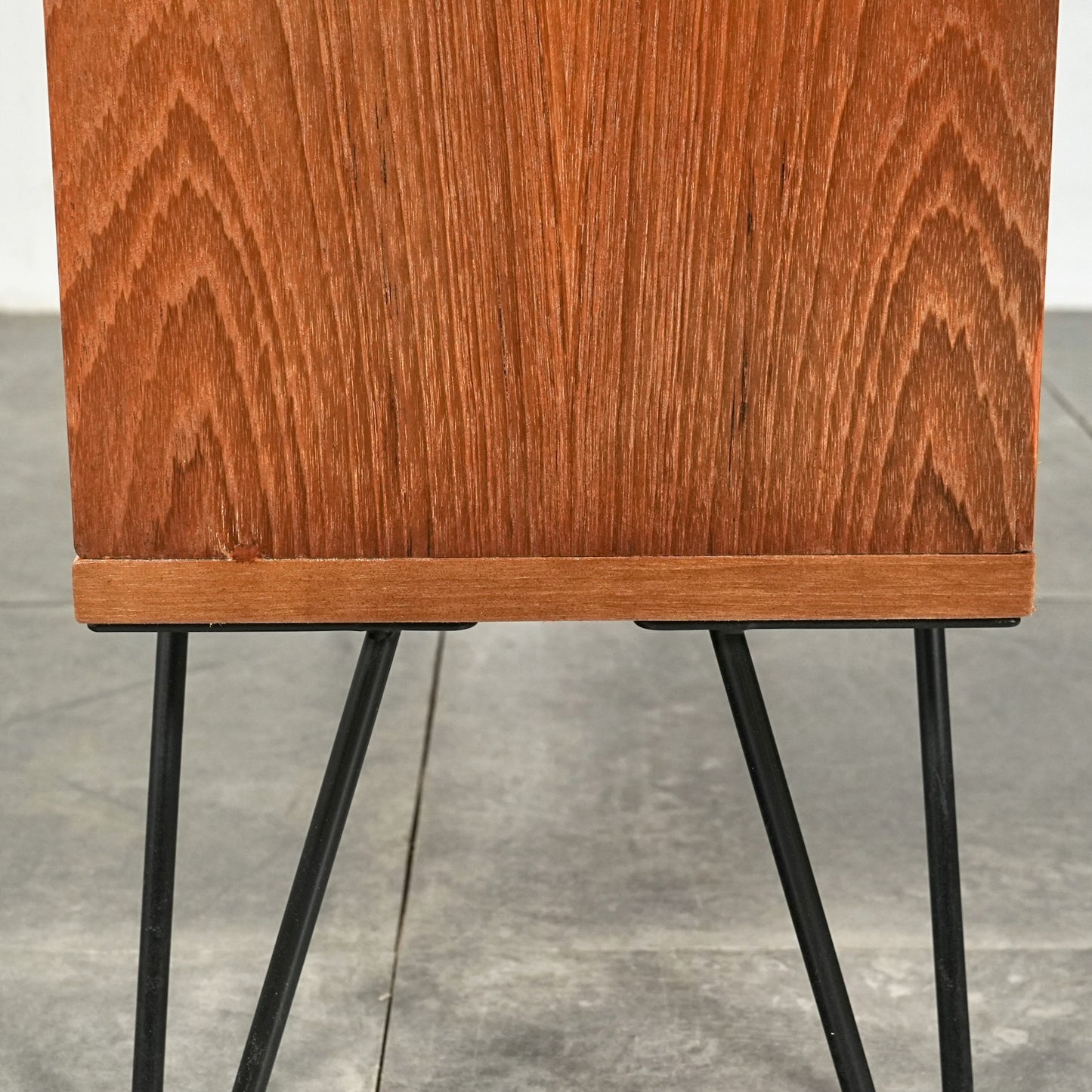 【G-PLAN】ヴィンテージ ブックシェルフ (ヘアピンカスタム)