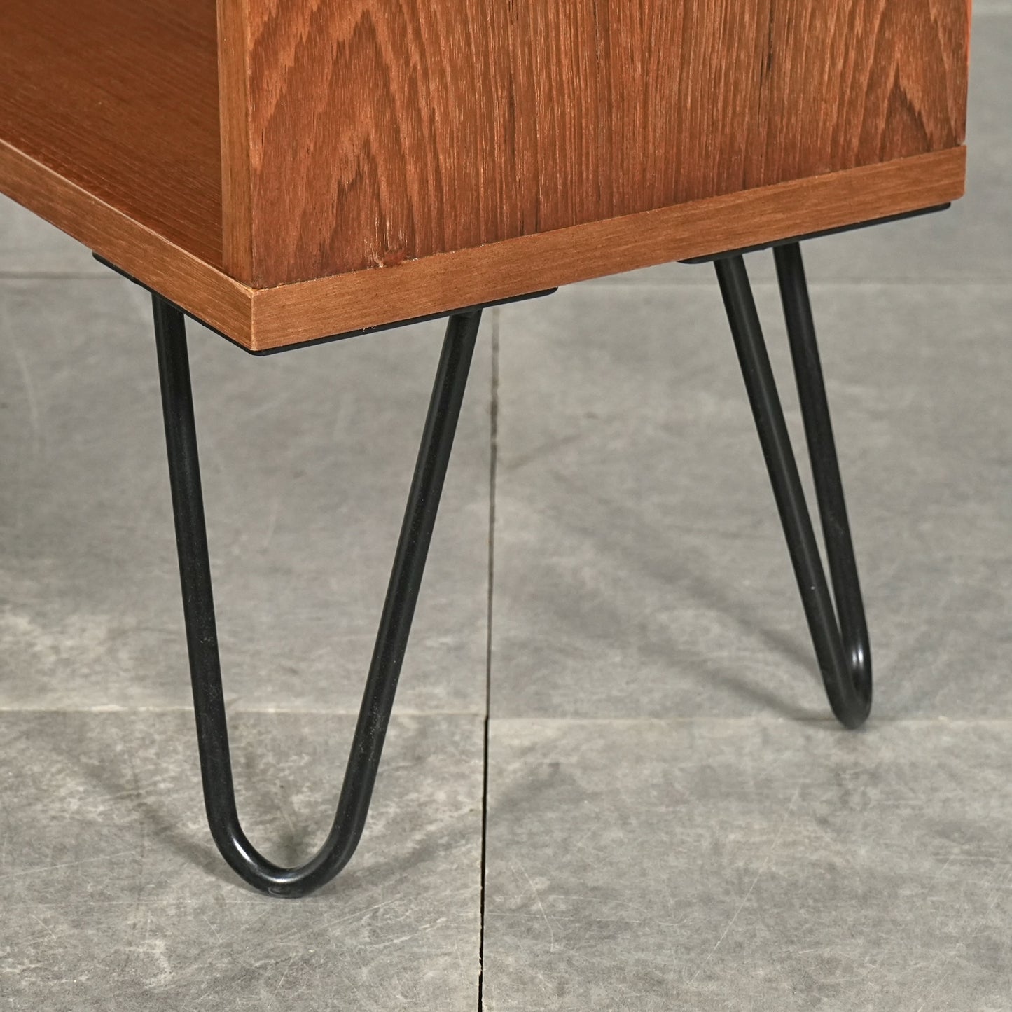 【G-PLAN】ヴィンテージ ブックシェルフ (ヘアピンカスタム)