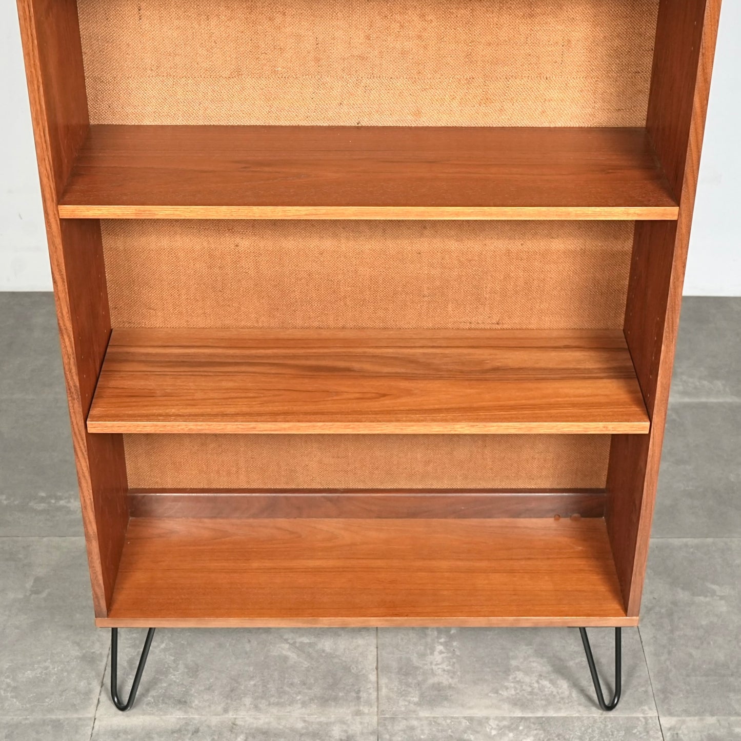 【G-PLAN】ヴィンテージ ブックシェルフ (ヘアピンカスタム)