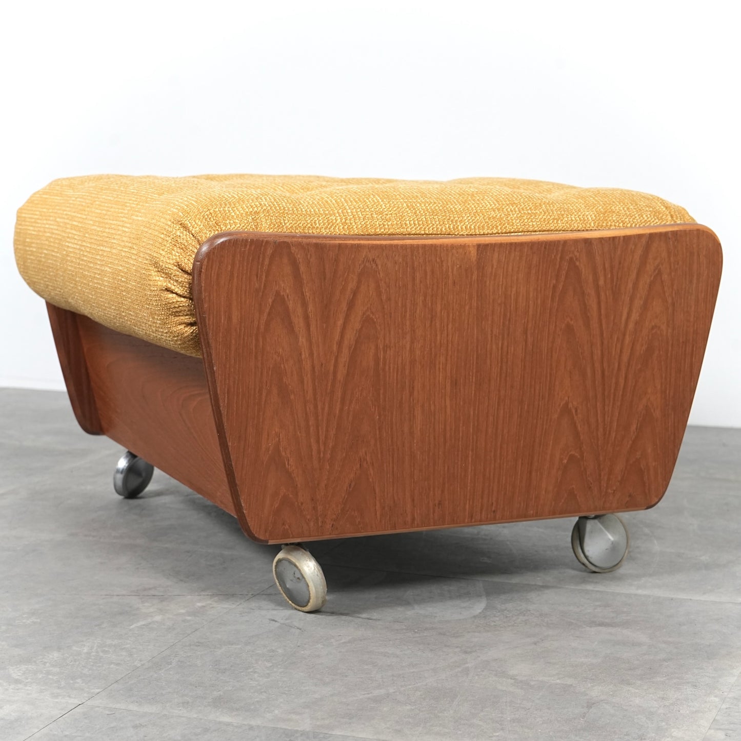 【G-PLAN】ヴィンテージ オットマン(スツール)【張替済】