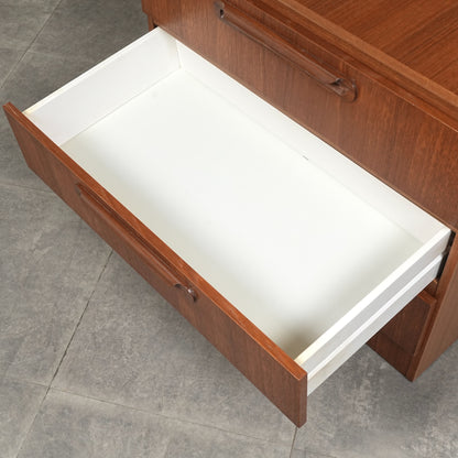 イギリスヴィンテージ チェスト