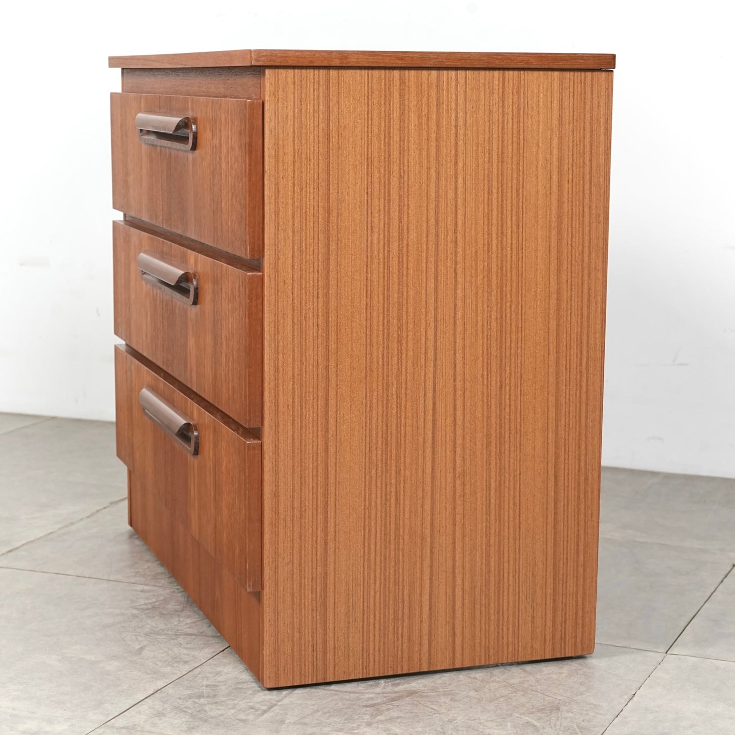 イギリスヴィンテージ チェスト