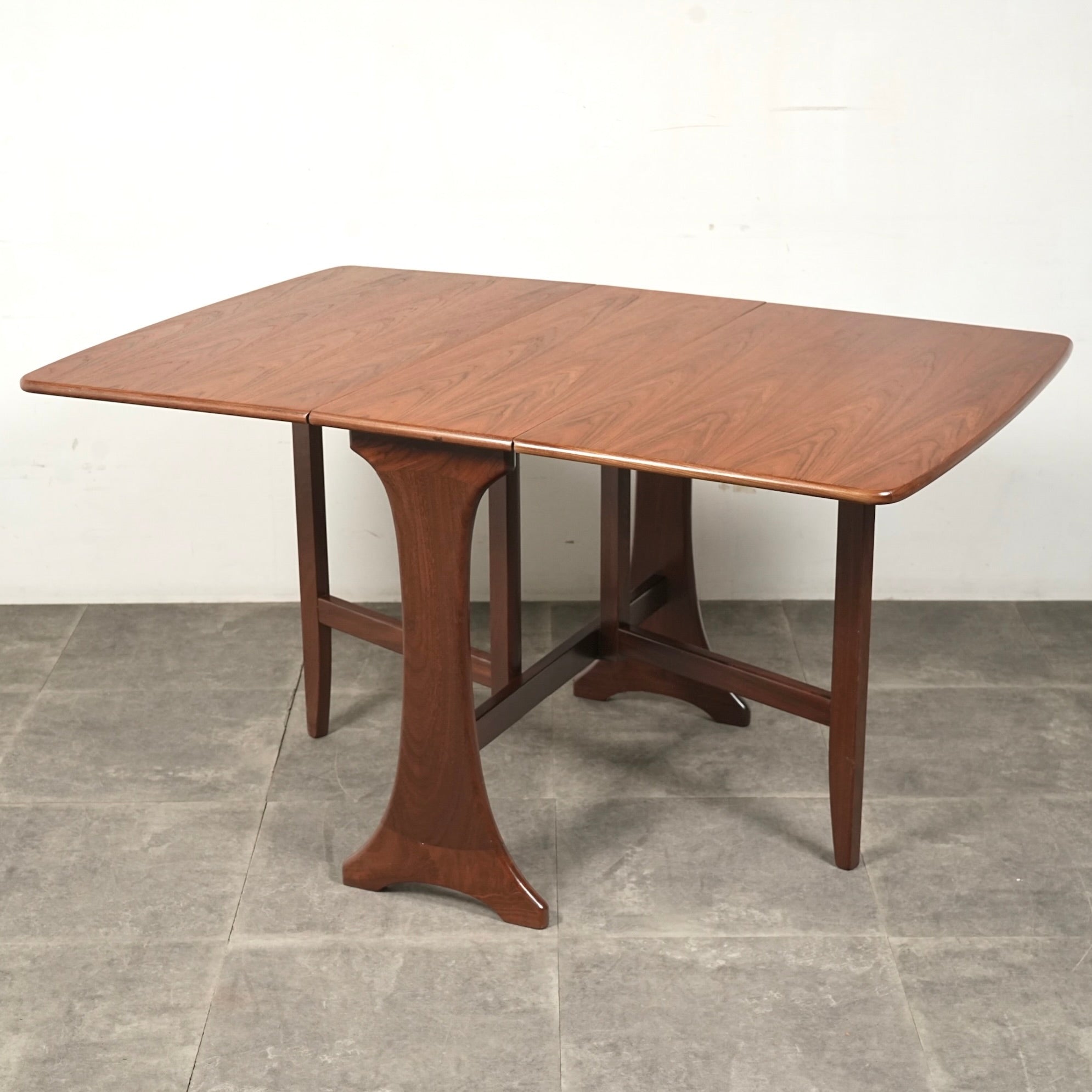 G-PLAN  vintage ゲートレッグテーブル　チーク材 ジープラン ゲートレッグ テーブル / g-plan gate-leg table
